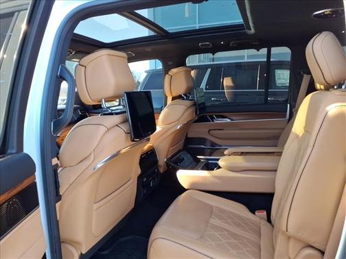 2022 Jeep Grand Wagoneer Series III 4x4