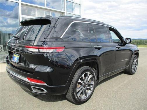 2023 Jeep Grand Cherokee Overland