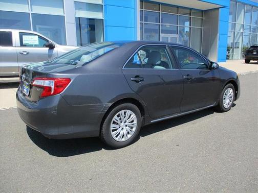 2013 Toyota Camry LE