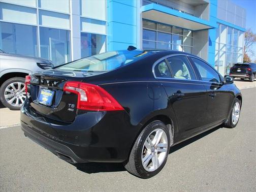 2015 Volvo S60 T5 Premier
