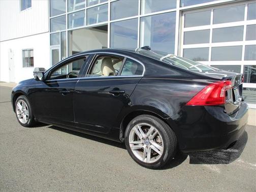 2015 Volvo S60 T5 Premier
