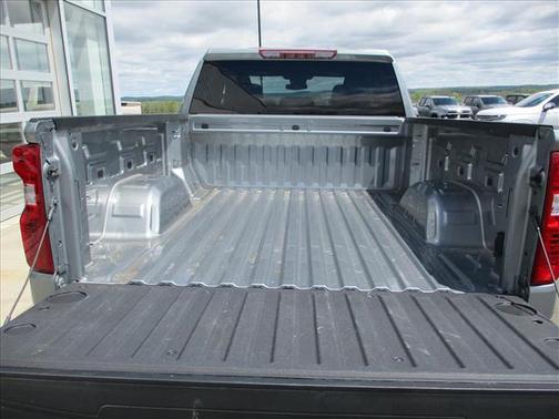 Sterling Gray Metallic 2023 Chevrolet Silverado 1500 LT