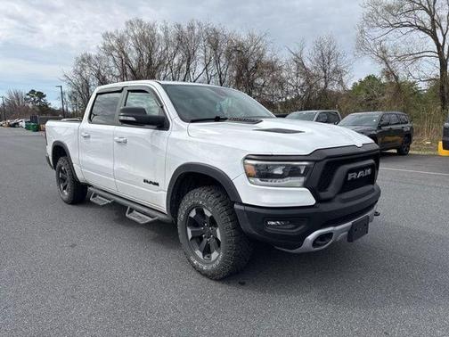 Bright White Clearcoat 2020 RAM 1500 Rebel