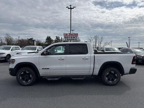 Bright White Clearcoat 2020 RAM 1500 Rebel