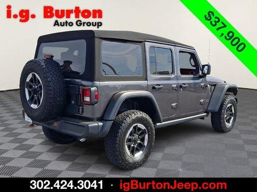 Granite Crystal Clearcoat Metallic 2022 Jeep Wrangler Unlimited Rubicon