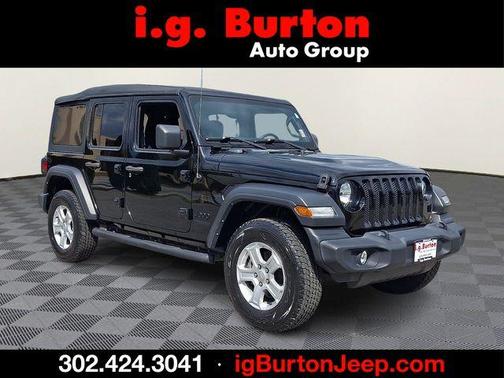 Black Clearcoat 2022 Jeep Wrangler Unlimited Sport