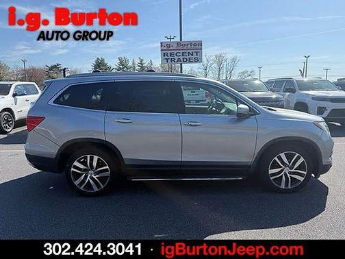 Silver 2016 Honda Pilot Elite