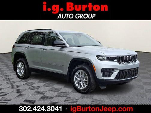 Silver Zynith 2026 Jeep Grand Cherokee Laredo X