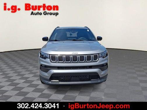 Billet Silver Metallic 2023 Jeep Compass Latitude Lux