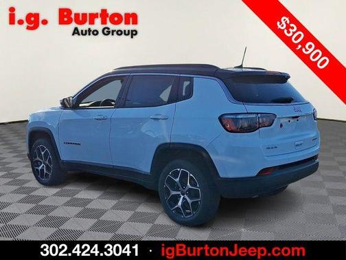 Bright White Clearcoat 2026 Jeep Compass Limited