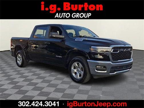 2025 RAM 1500 Big Horn Crew Cab 4x4 57' Box