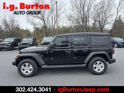 2022 Jeep Wrangler Unlimited Sport