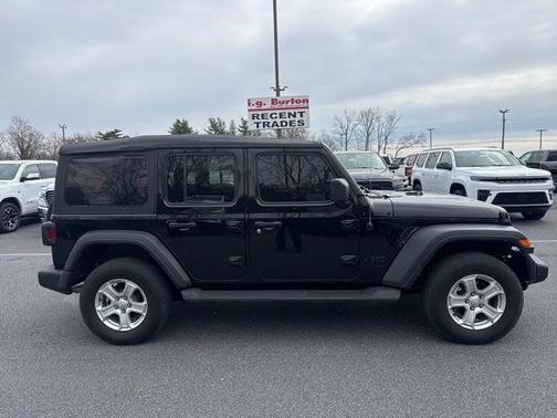 2022 Jeep Wrangler Unlimited Sport