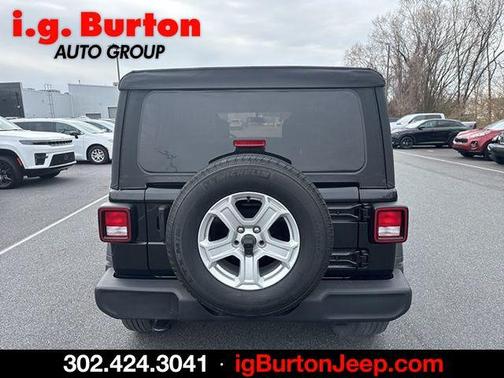 2022 Jeep Wrangler Unlimited Sport