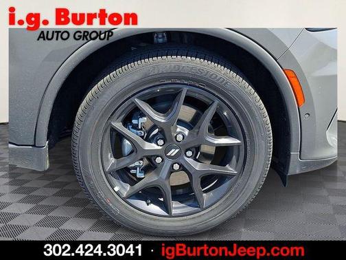 Destroyer Gray Clearcoat 2026 Dodge Durango GT Plus HEMI V8