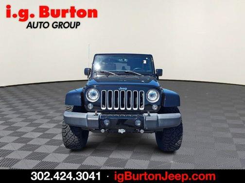 Black Clearcoat 2017 Jeep Wrangler Unlimited Sahara