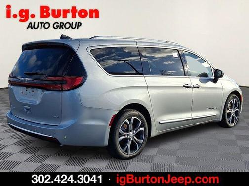 2026 Chrysler Pacifica Pinnacle