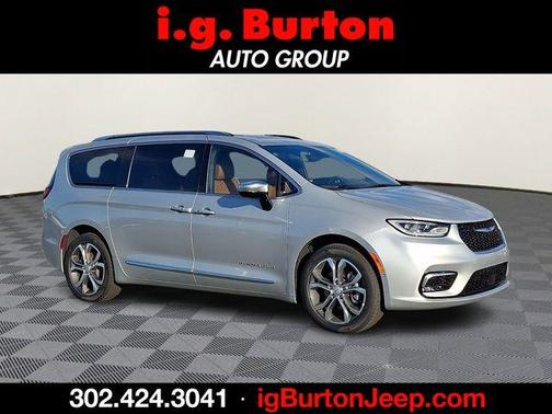 2026 Chrysler Pacifica Pinnacle