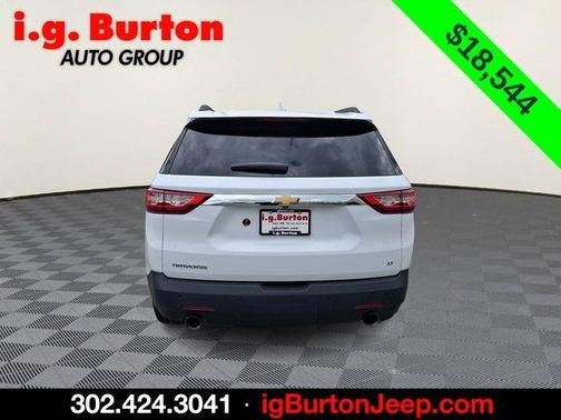 Summit White 2020 Chevrolet Traverse LT Cloth