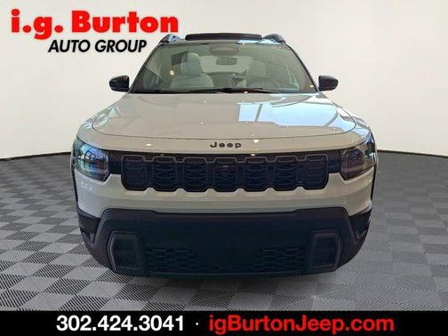 Bright White Clearcoat 2026 Jeep Cherokee Overland