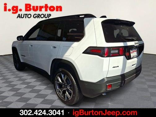 Bright White Clearcoat 2026 Jeep Cherokee Overland