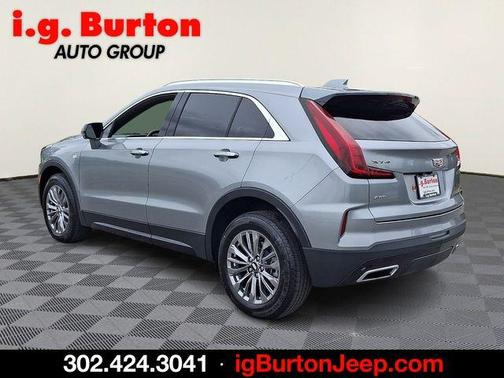 Silver Metallic 2025 Cadillac XT4 Premium Luxury