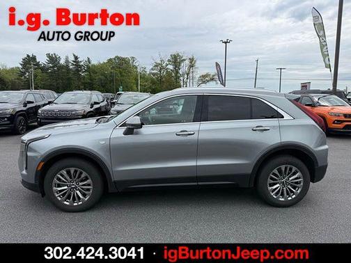 Silver Metallic 2025 Cadillac XT4 Premium Luxury