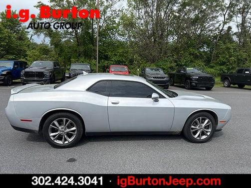 Triple Nickel Clearcoat 2020 Dodge Challenger SXT