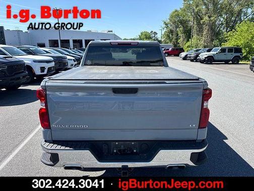 Slate Gray Metallic 2024 Chevrolet Silverado 1500 LT