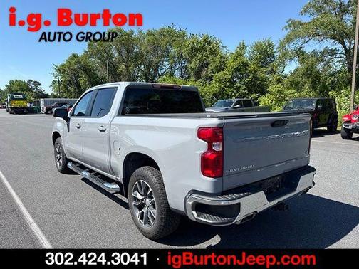 Slate Gray Metallic 2024 Chevrolet Silverado 1500 LT