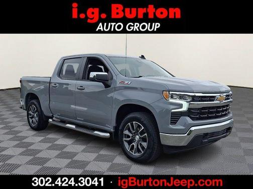 Slate Gray Metallic 2024 Chevrolet Silverado 1500 LT