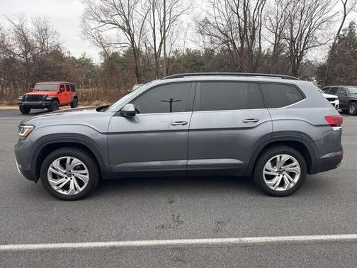 2021 Volkswagen Atlas 3.6 V6 SE w/ Technology