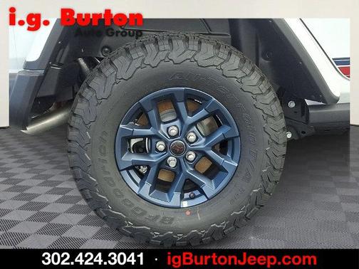 Bright White Clearcoat 2026 Jeep Wrangler Sport