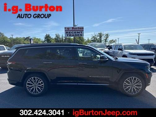 Diamond Black 2024 Jeep Grand Cherokee L Summit