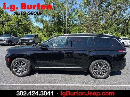Diamond Black 2024 Jeep Grand Cherokee L Summit