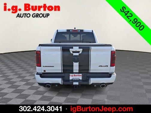 Bright White Clearcoat 2021 RAM 1500 Laramie