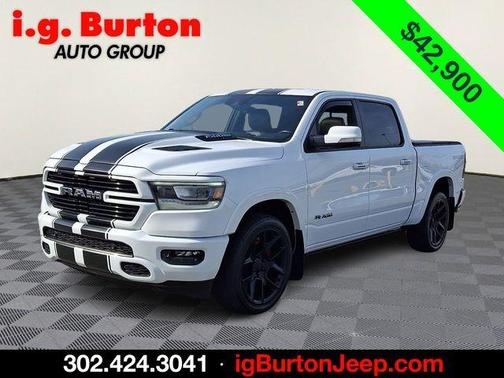 Bright White Clearcoat 2021 RAM 1500 Laramie