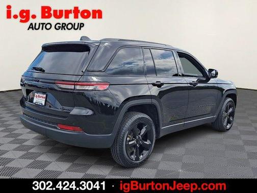Diamond Black 2024 Jeep Grand Cherokee Limited
