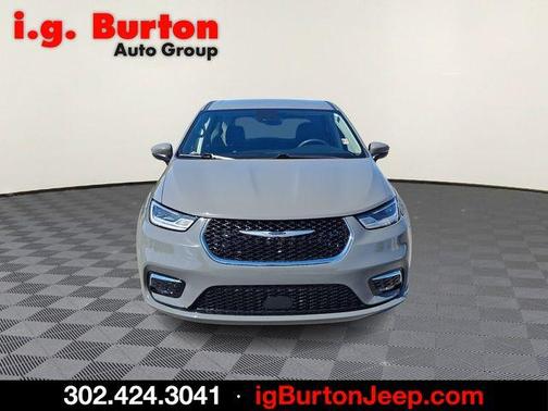 Gray Clearcoat 2023 Chrysler Pacifica Touring-L