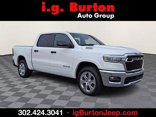 Bright White Clearcoat 2026 RAM 1500 Big Horn/Lone Star