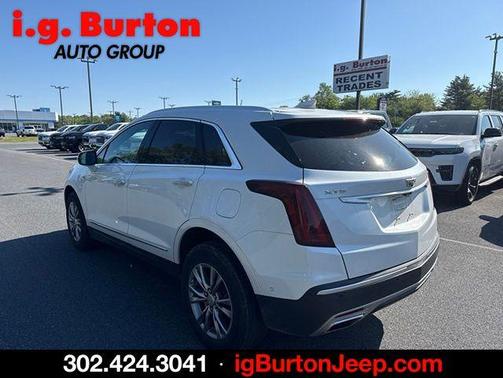 Crystal White 2021 Cadillac XT5 Premium Luxury