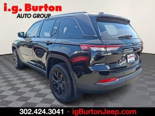 Diamond 2026 Jeep Grand Cherokee Laredo