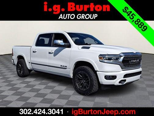 Bright White Clearcoat 2023 RAM 1500 Limited