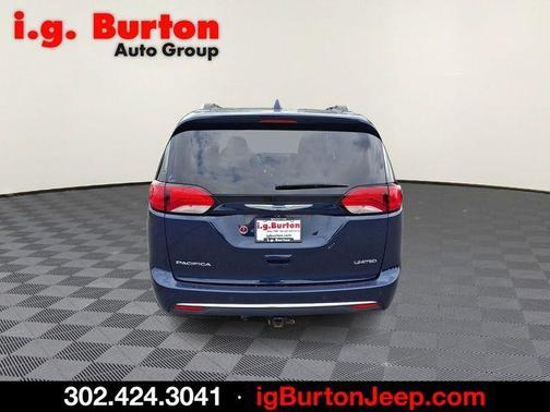Jazz Blue Pearlcoat 2019 Chrysler Pacifica Limited
