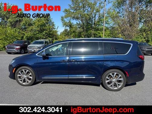 Jazz Blue Pearlcoat 2019 Chrysler Pacifica Limited