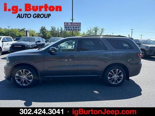 Granite Clearcoat Metallic 2017 Dodge Durango GT