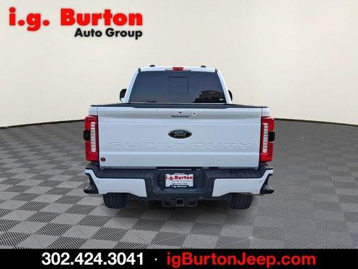 Oxford White 2025 Ford F-350 XLT