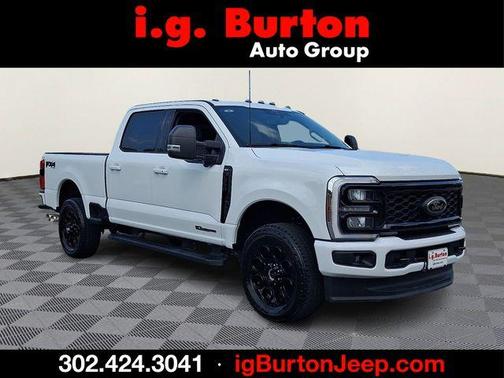 Oxford White 2025 Ford F-350 XLT