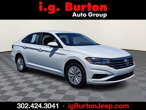 Pure White 2019 Volkswagen Jetta 1.4T S