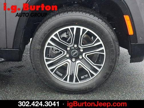 Metallic 2026 Jeep Grand Wagoneer Base
